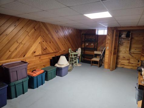 77 Billings Road Hermon ME 04401