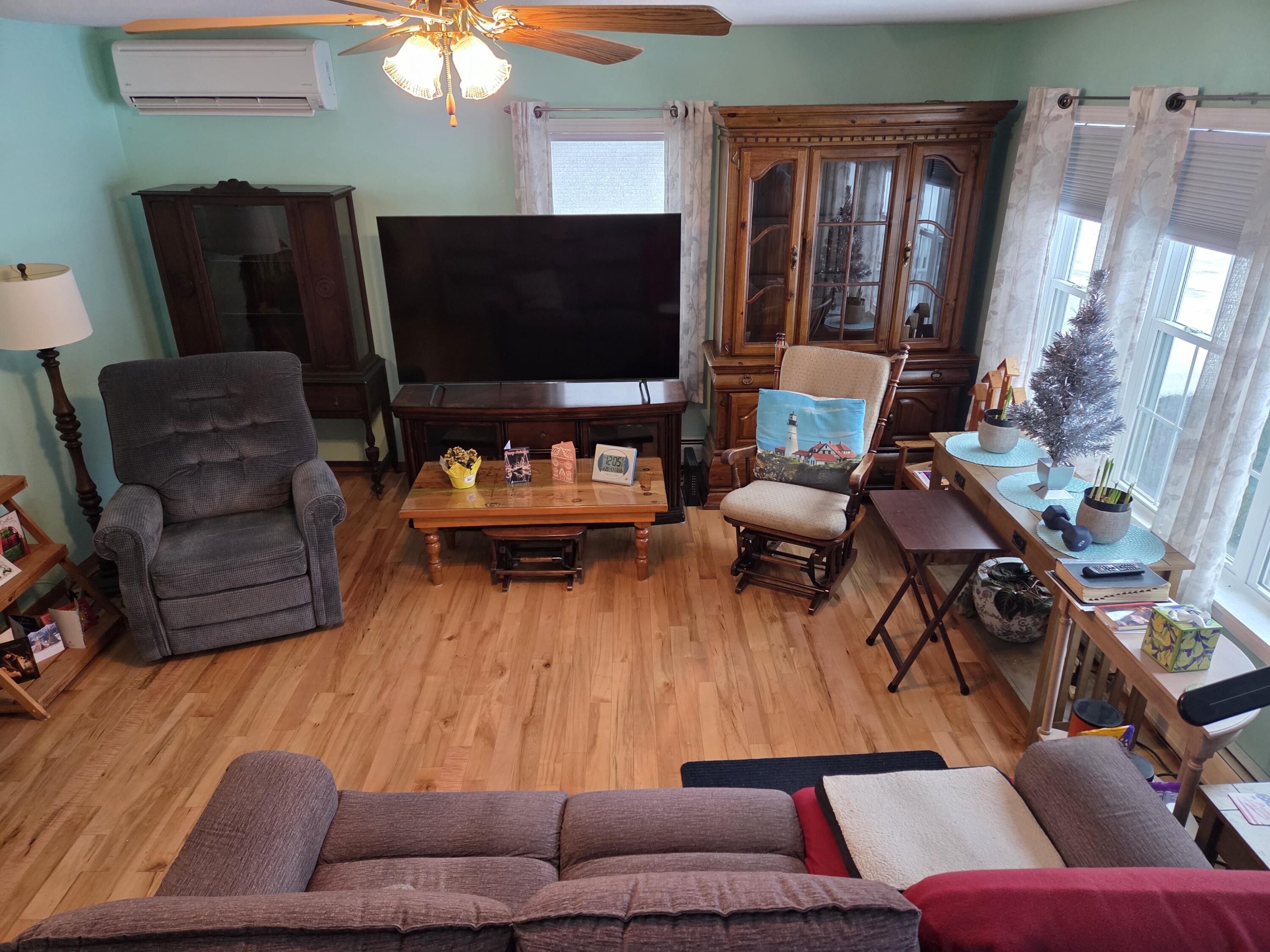 77 Billings Road Hermon ME 04401