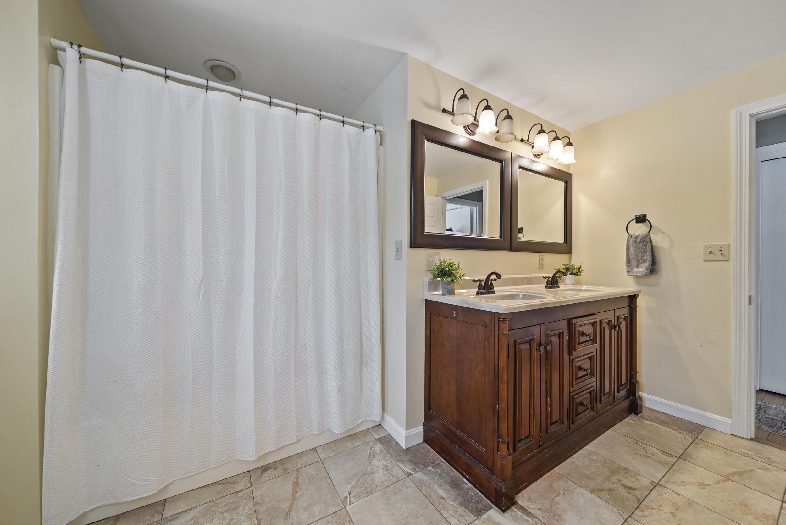 247 Smith Road Lebanon ME 04027