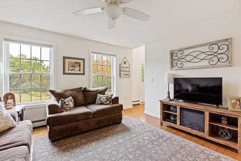 67 Rockwood Estates West Gardiner ME 04345