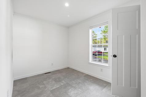 8 Victoria Drive Waterville ME 04901