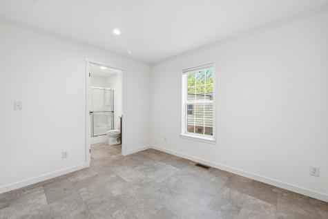 8 Victoria Drive Waterville ME 04901