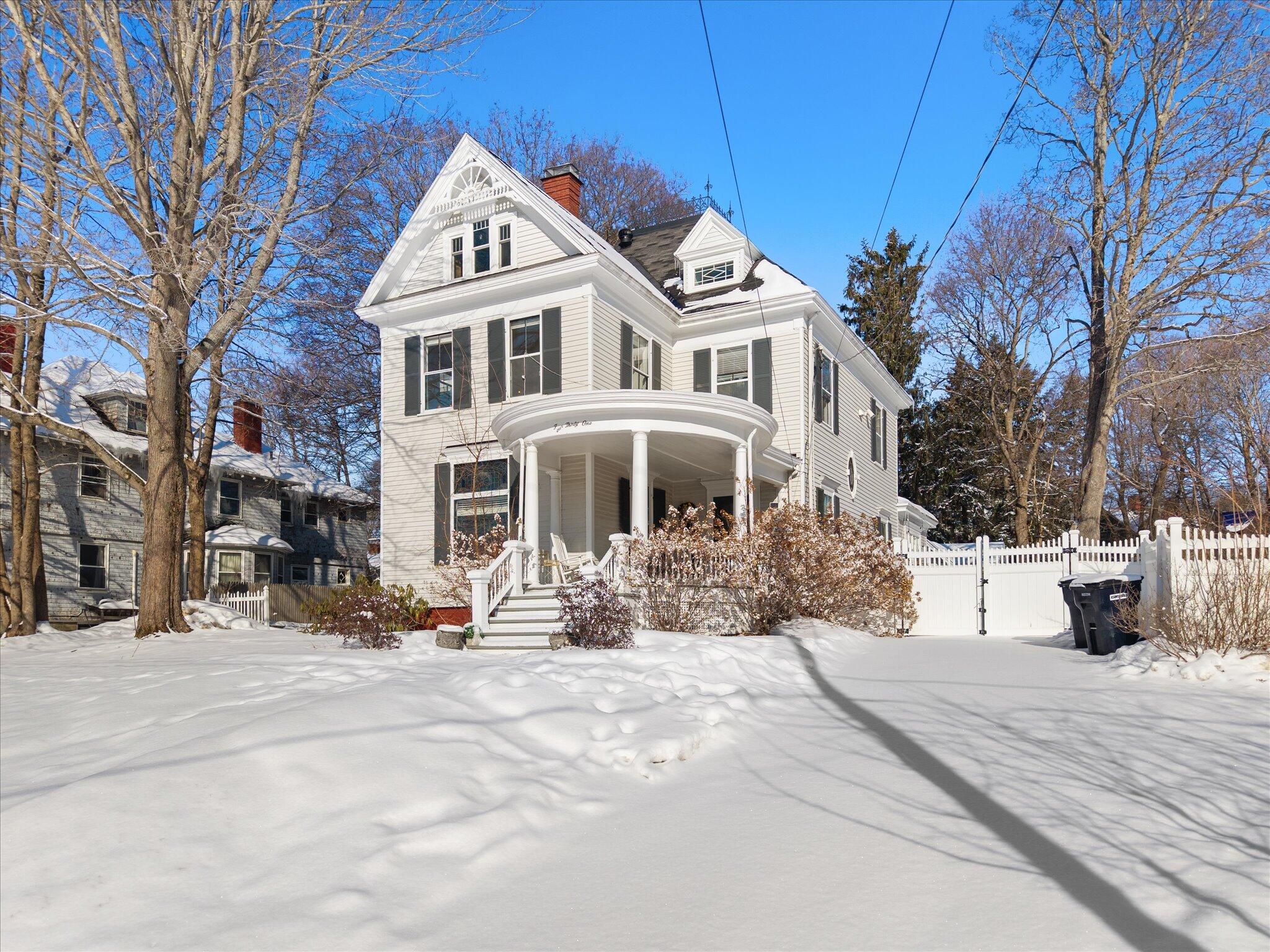 431 Hammond Street Bangor ME 04401