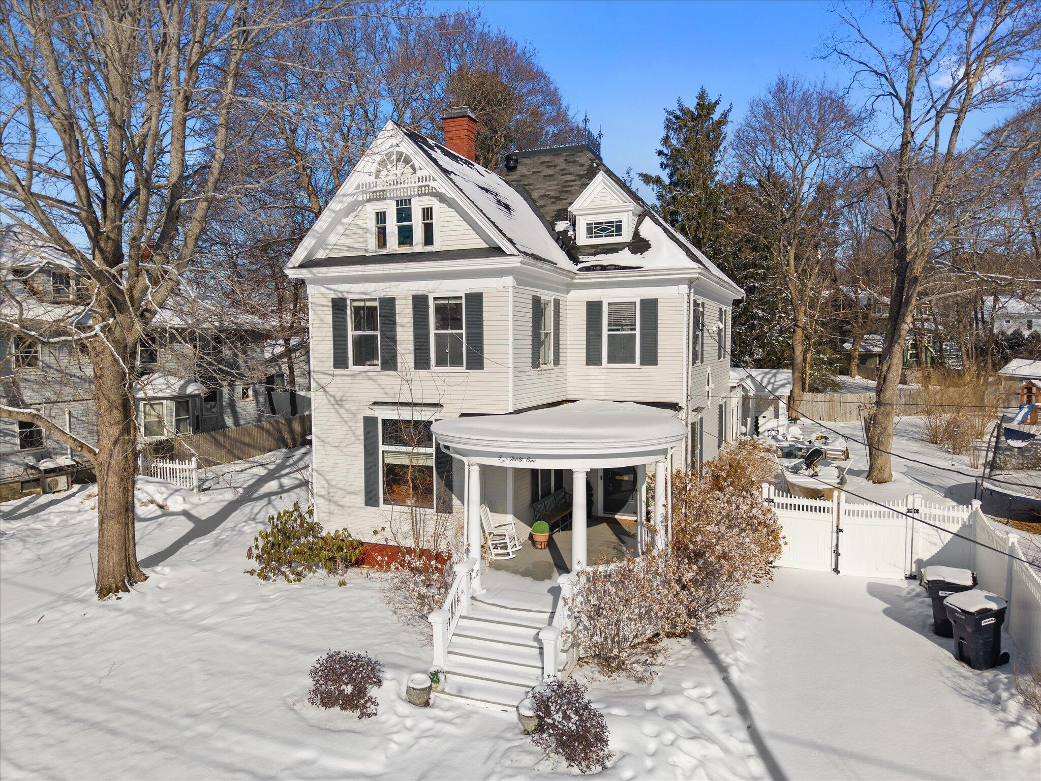 431 Hammond Street Bangor ME 04401