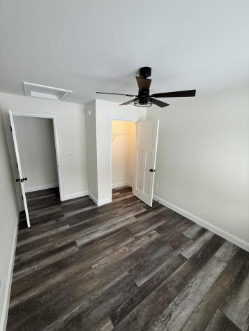 17 Murray Drive Raymond ME 04071