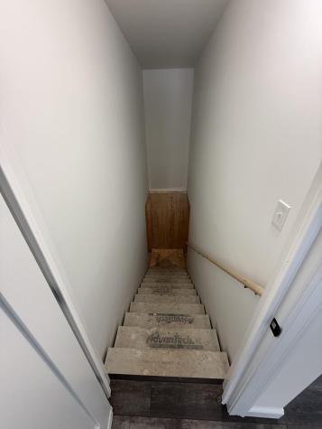 17 Murray Drive Raymond ME 04071