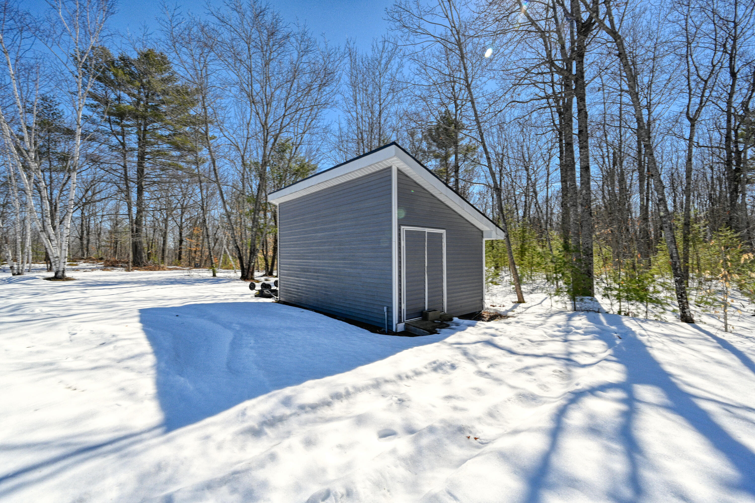 35 Pierce Road Oxford ME 04270