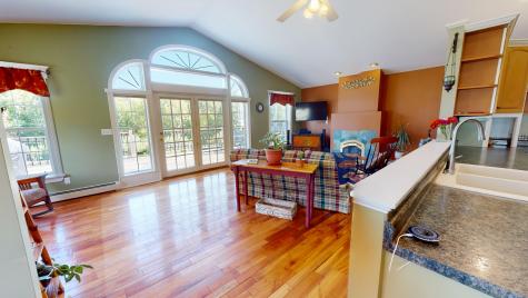 27 Orchard Lane Minot ME 04258