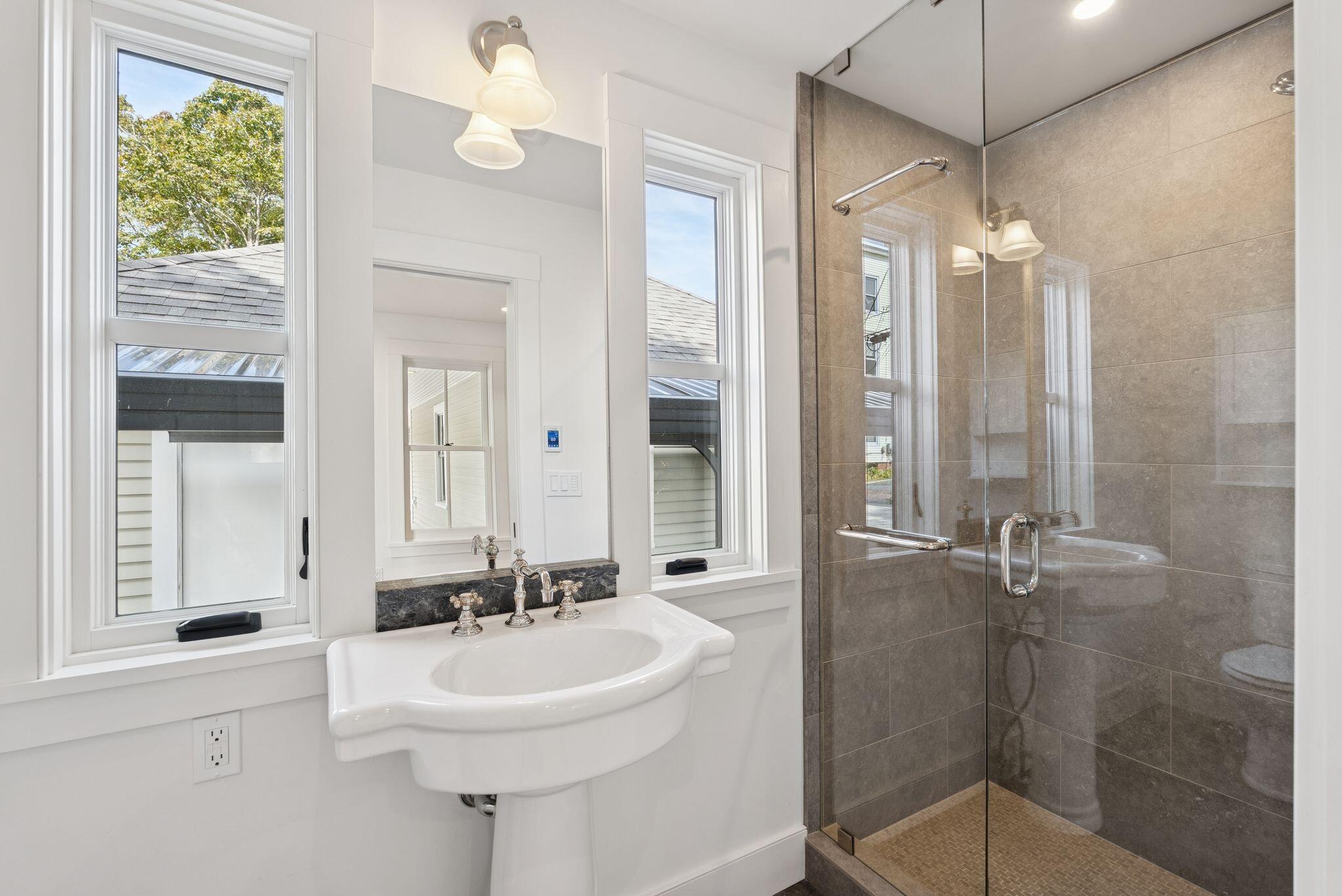 33 Turner Street Portland ME 04101