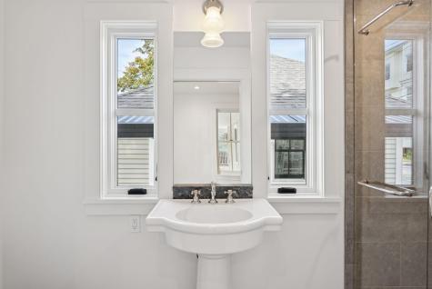 33 Turner Street Portland ME 04101