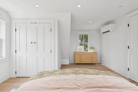 33 Turner Street Portland ME 04101