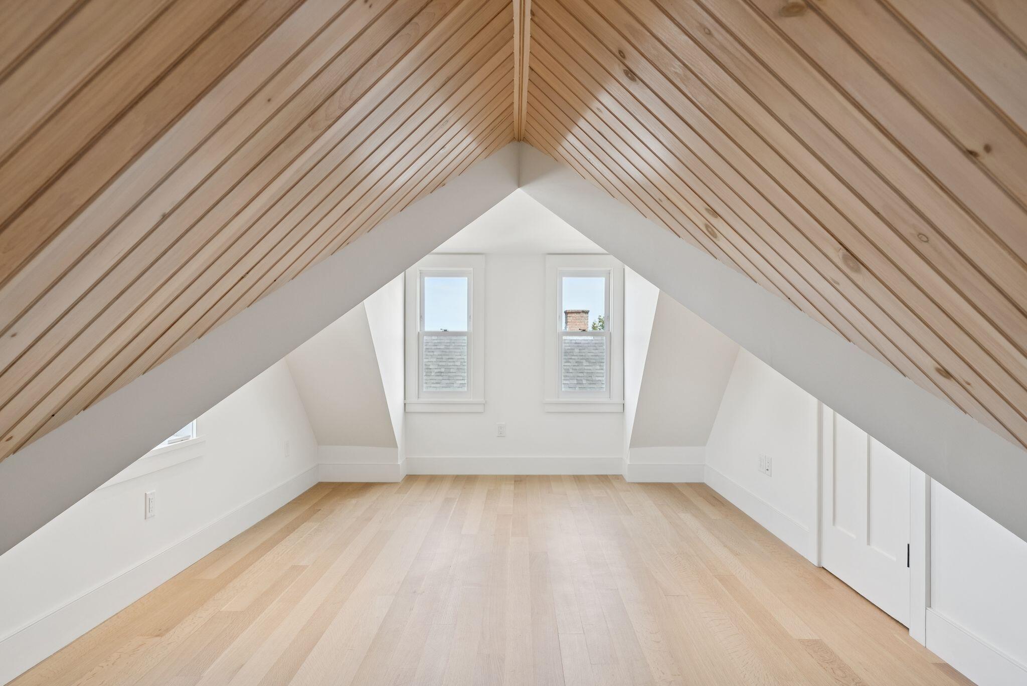 33 Turner Street Portland ME 04101