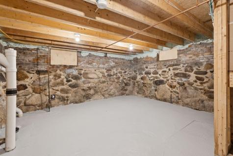 33 Turner Street Portland ME 04101