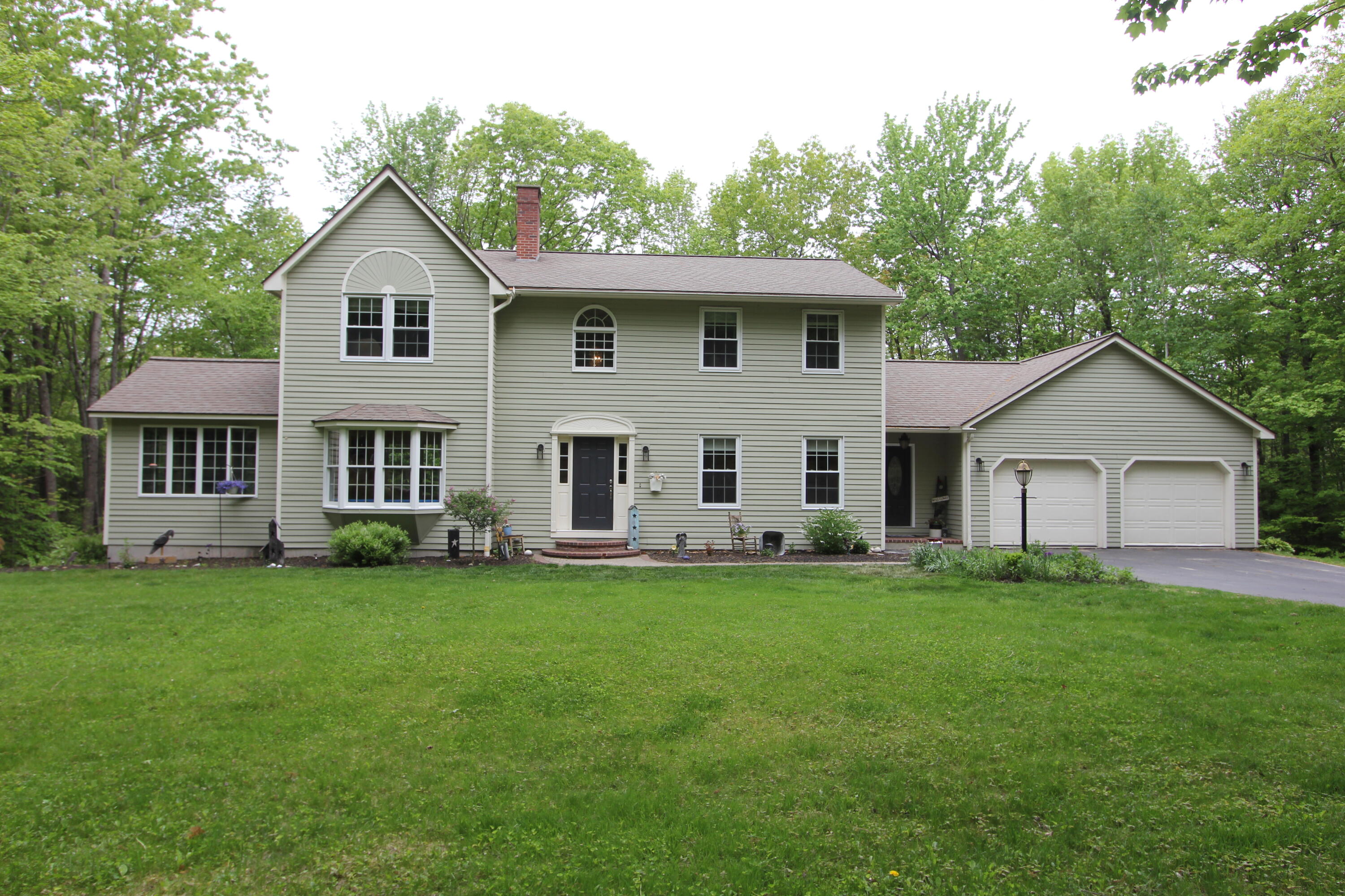 31 Sheffield Avenue Lewiston ME 04240