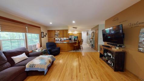 31 Sheffield Avenue Lewiston ME 04240