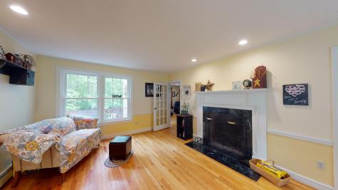31 Sheffield Avenue Lewiston ME 04240