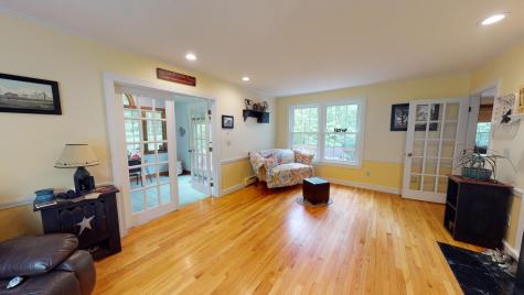 31 Sheffield Avenue Lewiston ME 04240
