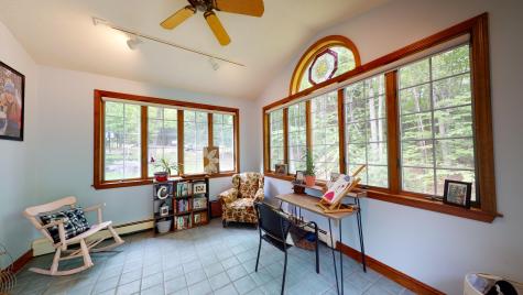 31 Sheffield Avenue Lewiston ME 04240