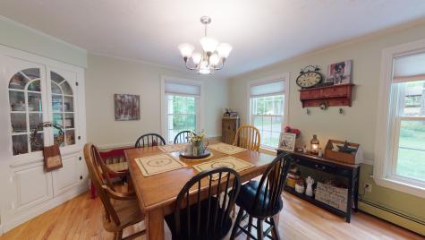 31 Sheffield Avenue Lewiston ME 04240