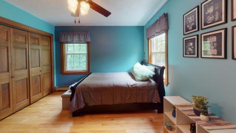 31 Sheffield Avenue Lewiston ME 04240
