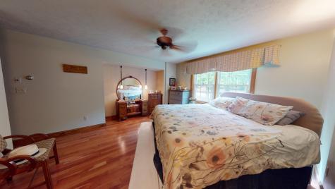 31 Sheffield Avenue Lewiston ME 04240