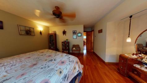 31 Sheffield Avenue Lewiston ME 04240