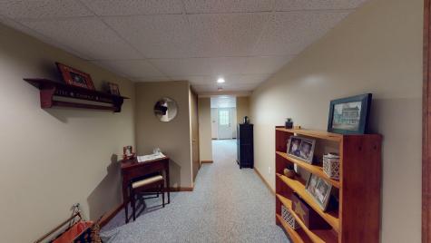 31 Sheffield Avenue Lewiston ME 04240