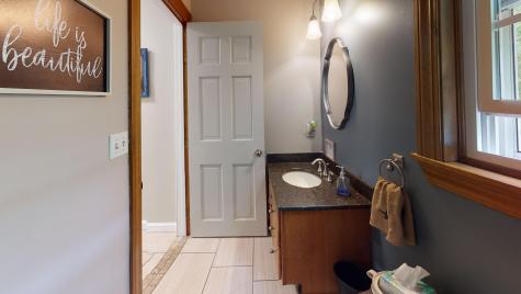 31 Sheffield Avenue Lewiston ME 04240