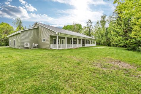 66 Mcnally Road Clinton ME 04927