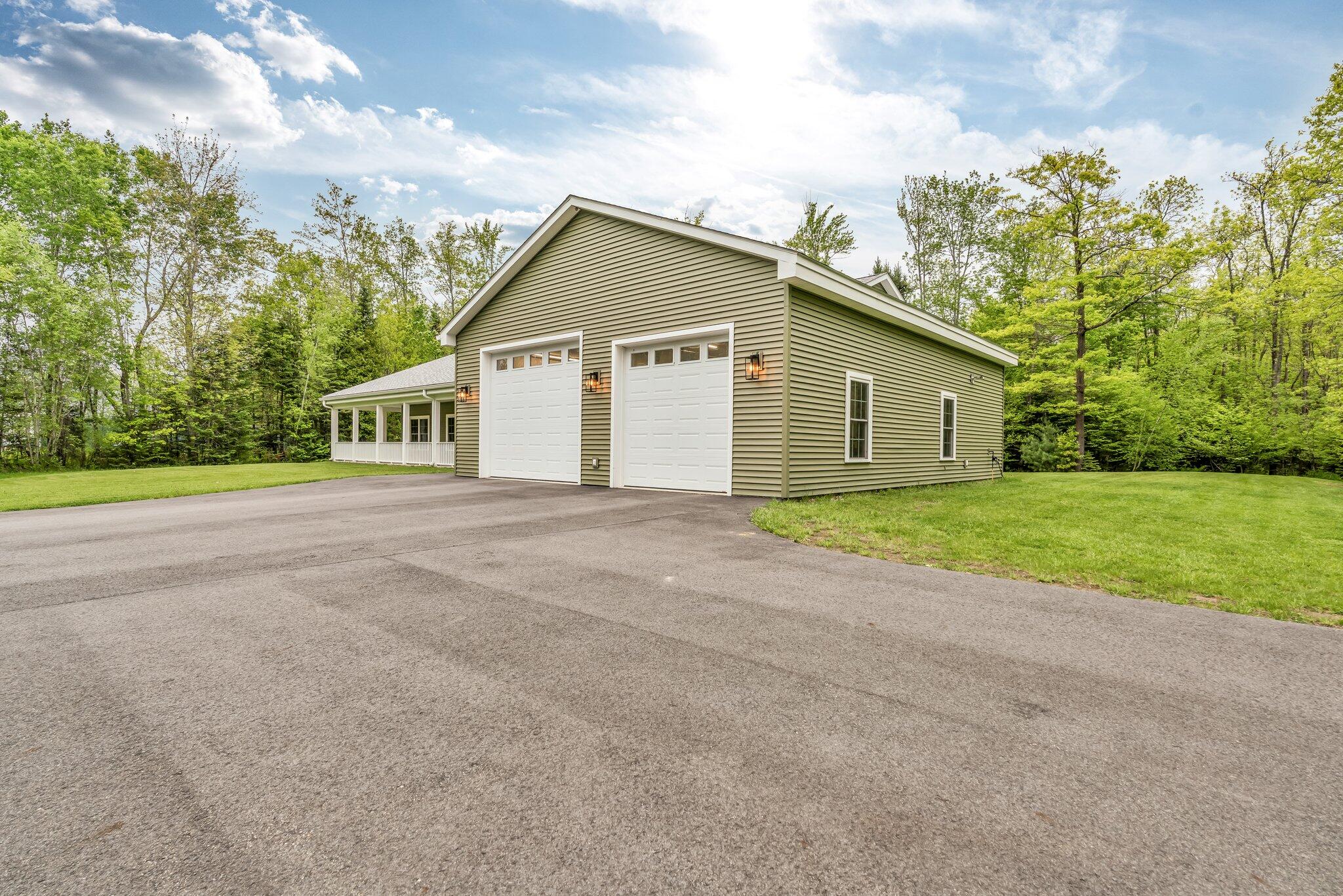 66 Mcnally Road Clinton ME 04927