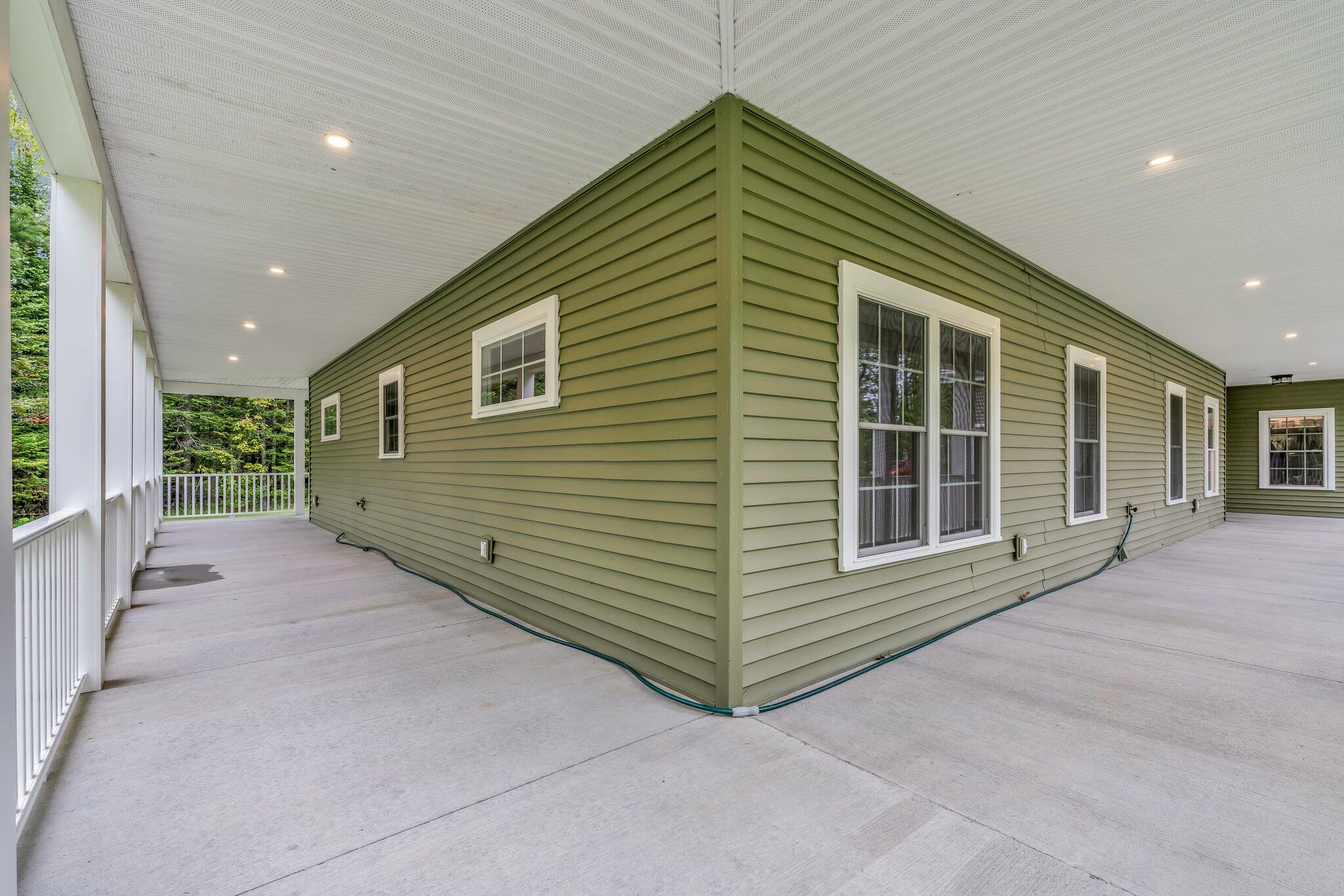 66 Mcnally Road Clinton ME 04927