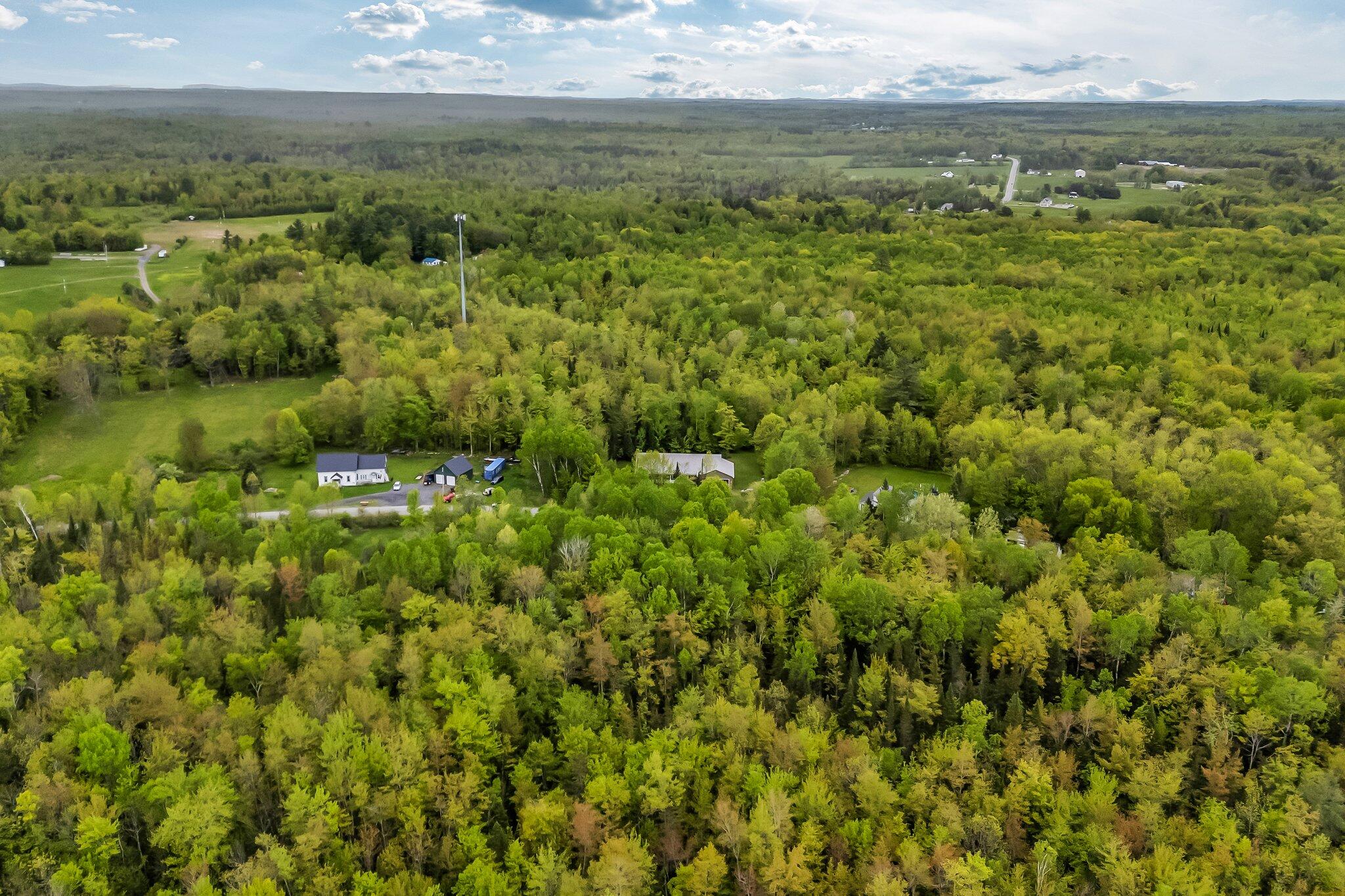 66 Mcnally Road Clinton ME 04927