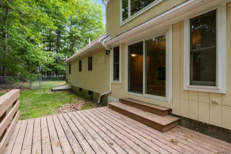 15 Kathy Lane Cumberland ME 04021