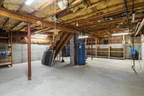 15 Kathy Lane Cumberland ME 04021