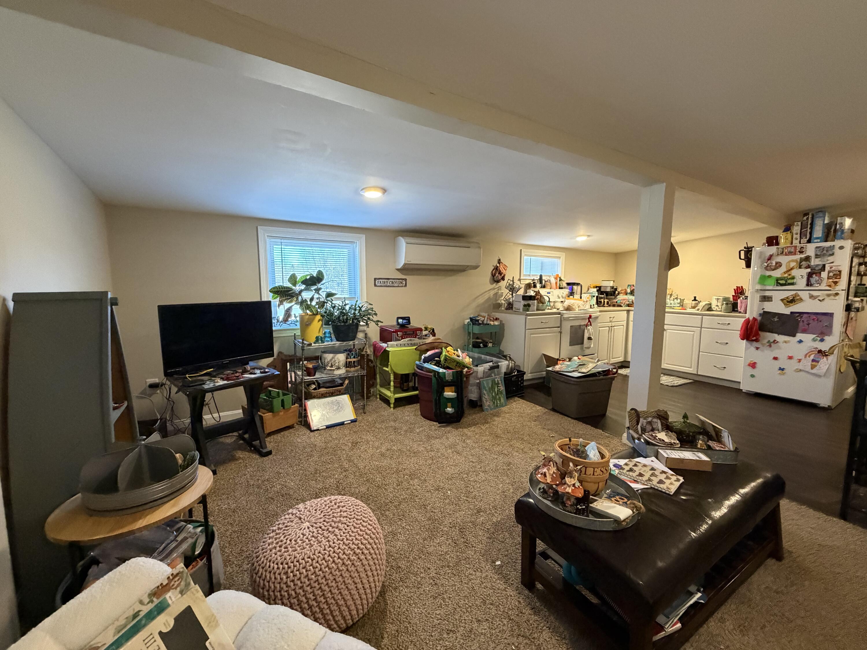 442 W Broadway Lincoln ME 04457