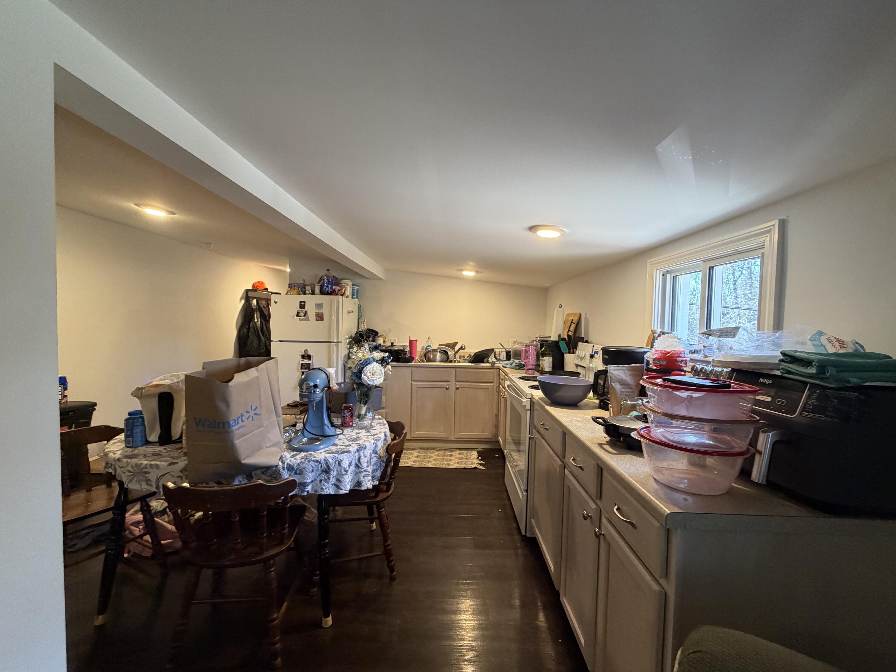 442 W Broadway Lincoln ME 04457