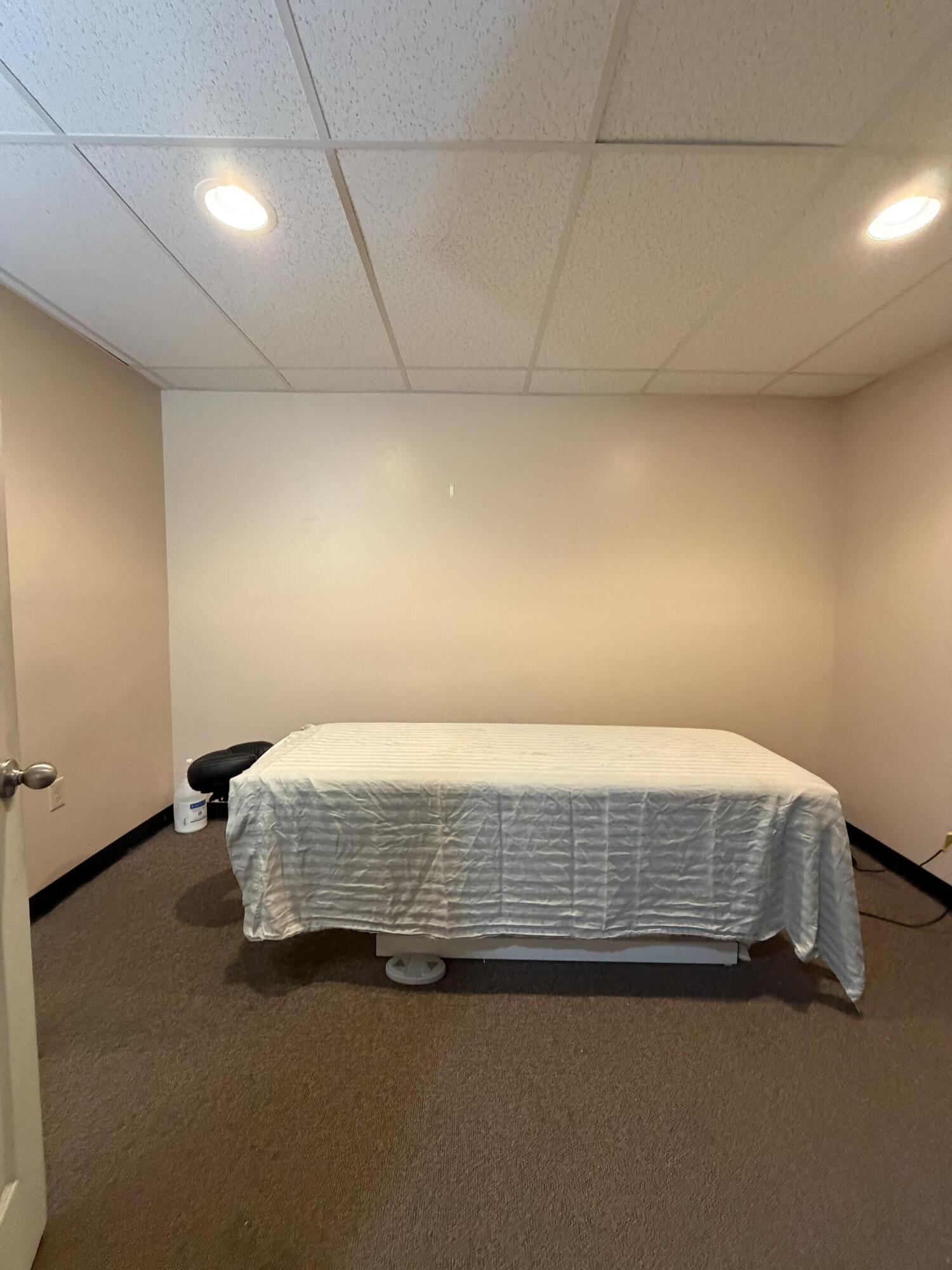 442 W Broadway Lincoln ME 04457