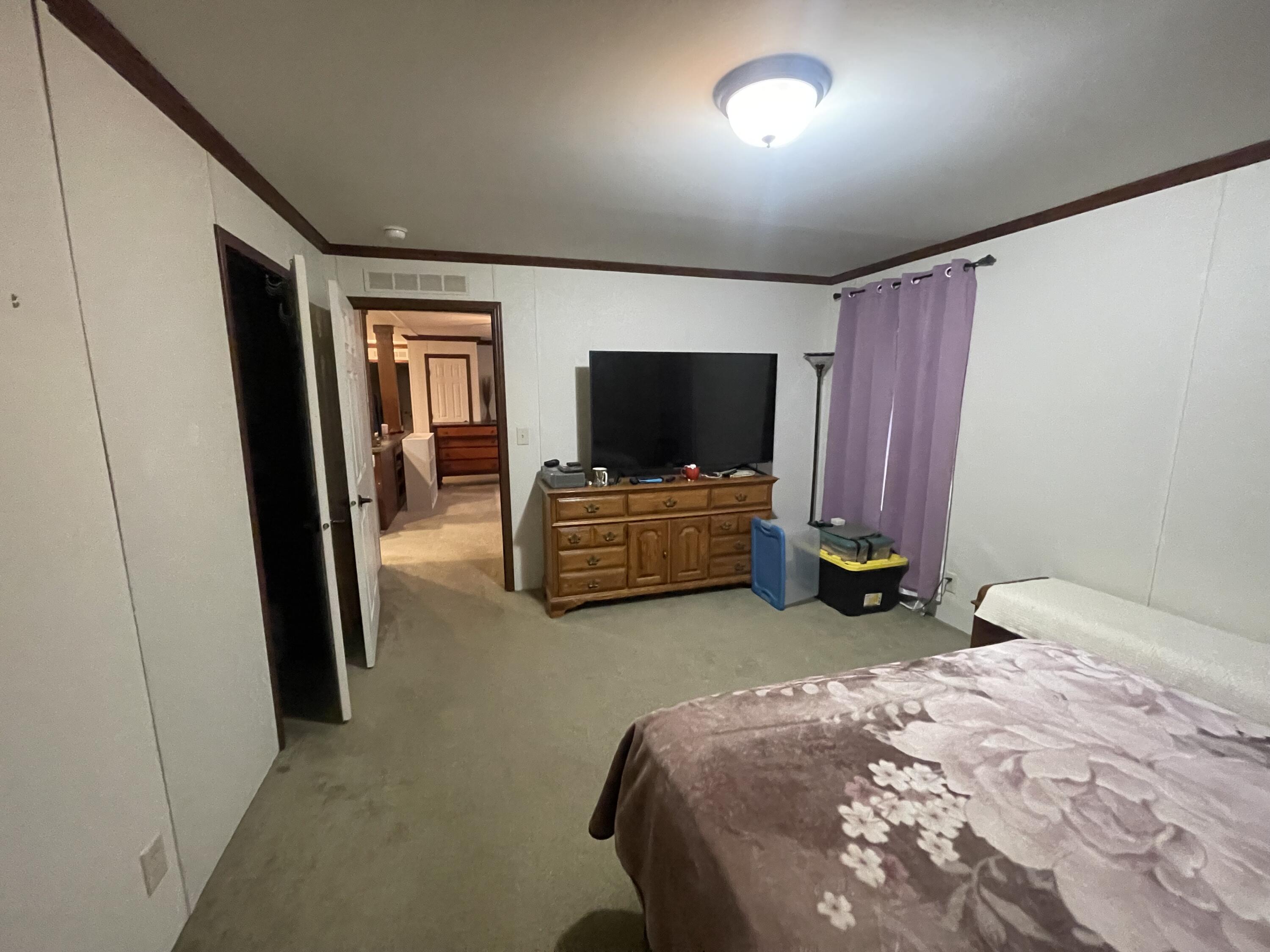 8 Sheldon Place Lewiston ME 04240