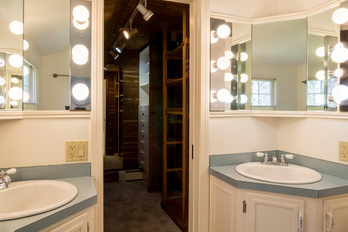7 Fayview Lane North Yarmouth ME 04097