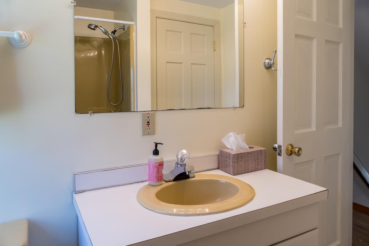 7 Fayview Lane North Yarmouth ME 04097