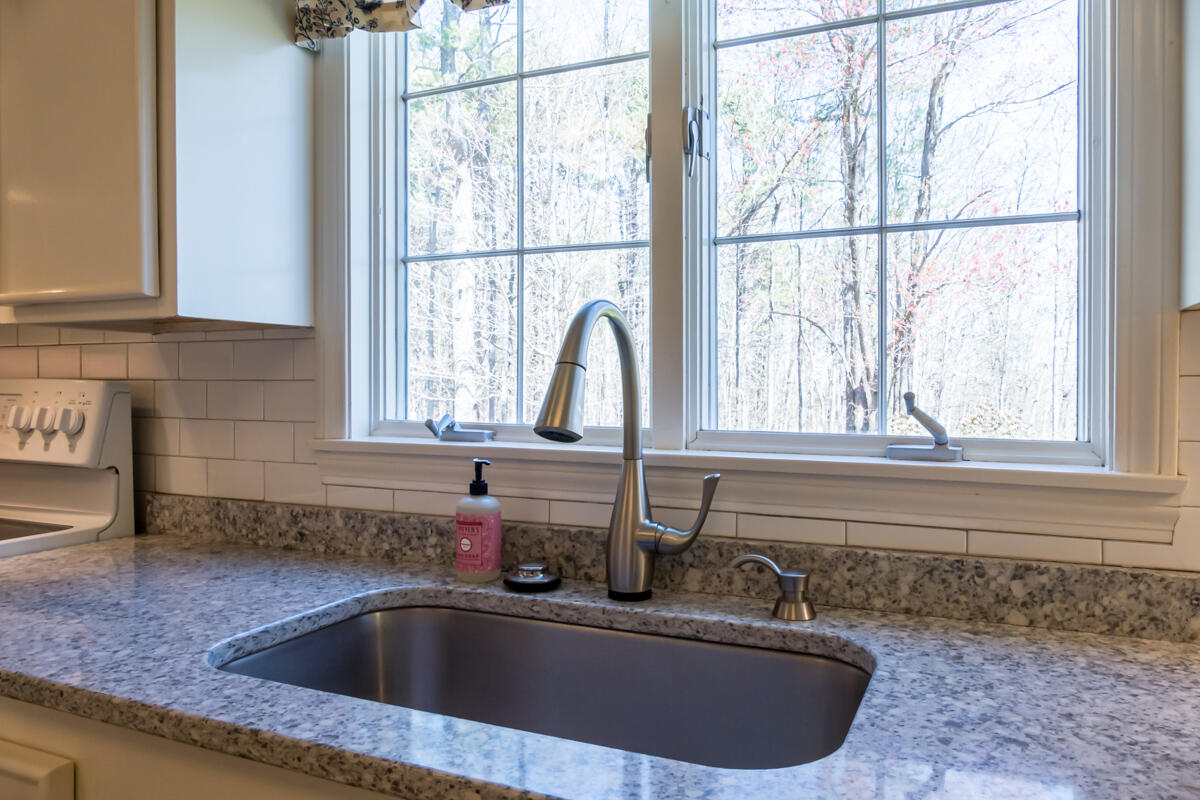 7 Fayview Lane North Yarmouth ME 04097