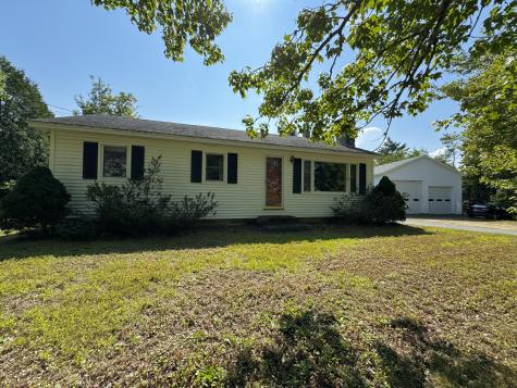 26 Main Street Franklin ME 04634