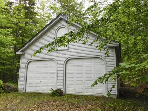 38 S Shore Road Lake View Plt ME 04463