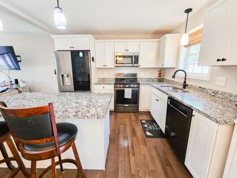 19 Panoramic Drive Waterboro ME 04030