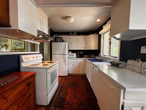 11 Tozier Street Belfast ME 04915