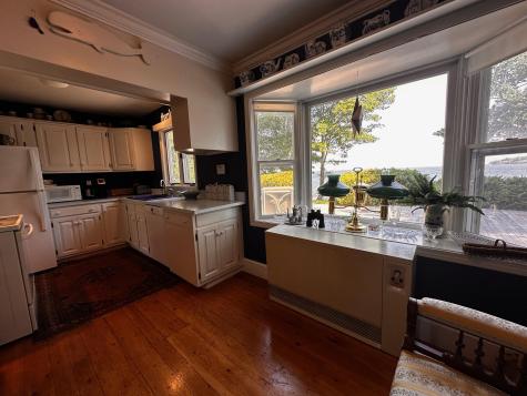 11 Tozier Street Belfast ME 04915