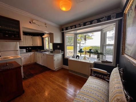 11 Tozier Street Belfast ME 04915