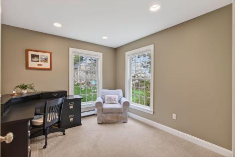 40 Primrose Lane Freeport ME 04032