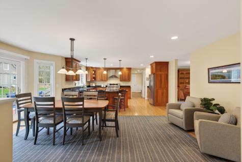 40 Primrose Lane Freeport ME 04032