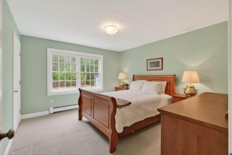 40 Primrose Lane Freeport ME 04032